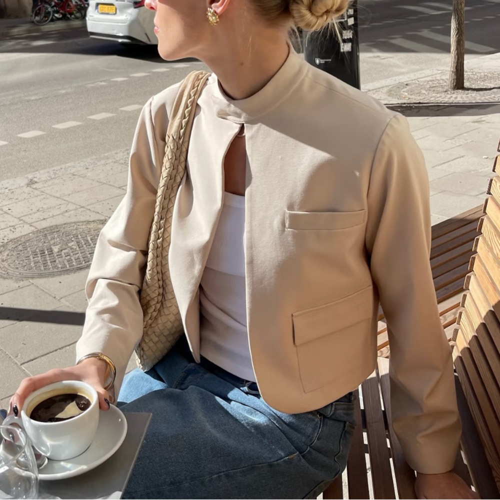 Djerf Avenue Day-to-day Jacket in Cream